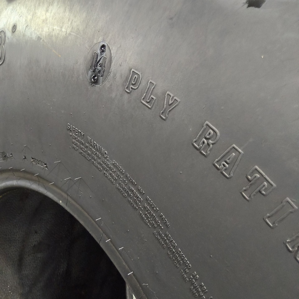 30.5L-32 Firestone Super All Traction 23 R-1 G (14 Ply), 85%