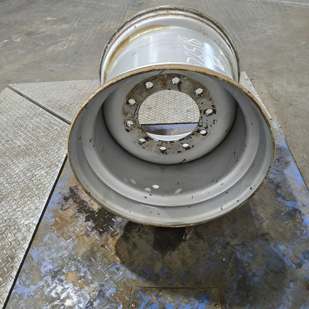 20"W x 22.5"D, Case IH Silver Mist 10-Hole Implement , -0.94" Offset