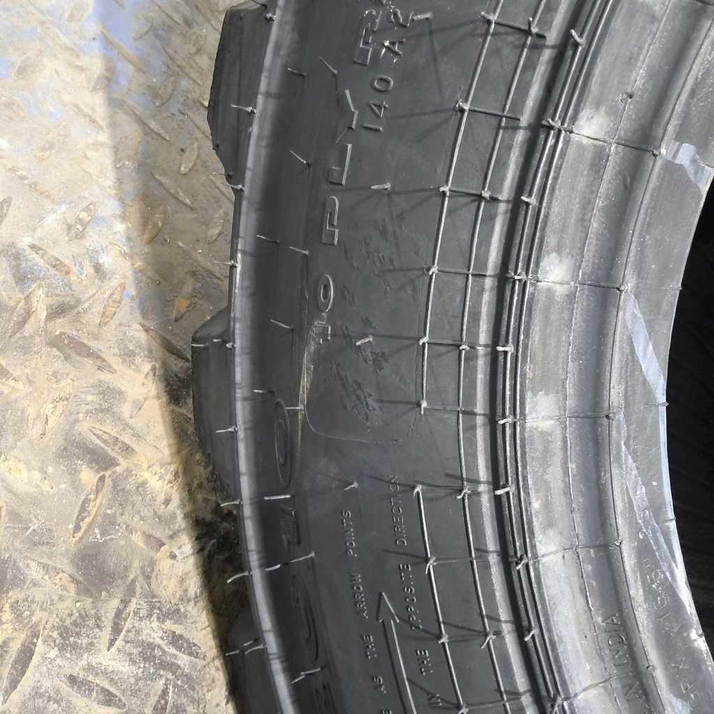 12-16.5 Galaxy XD2010 R-4 E (10 Ply), 90%