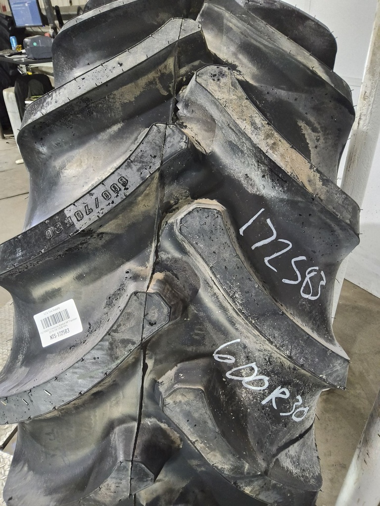 600/70R30 Firestone Radial All Traction DT R-1W 152B 99%
