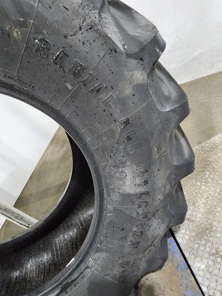 600/70R30 Firestone Radial All Traction DT R-1W 152B 99%