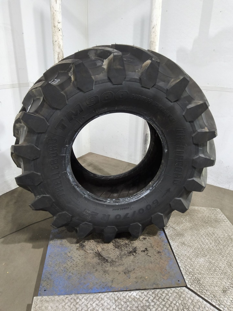 600/70R28 Trelleborg TM900 High Power R-1W 157D 99%
