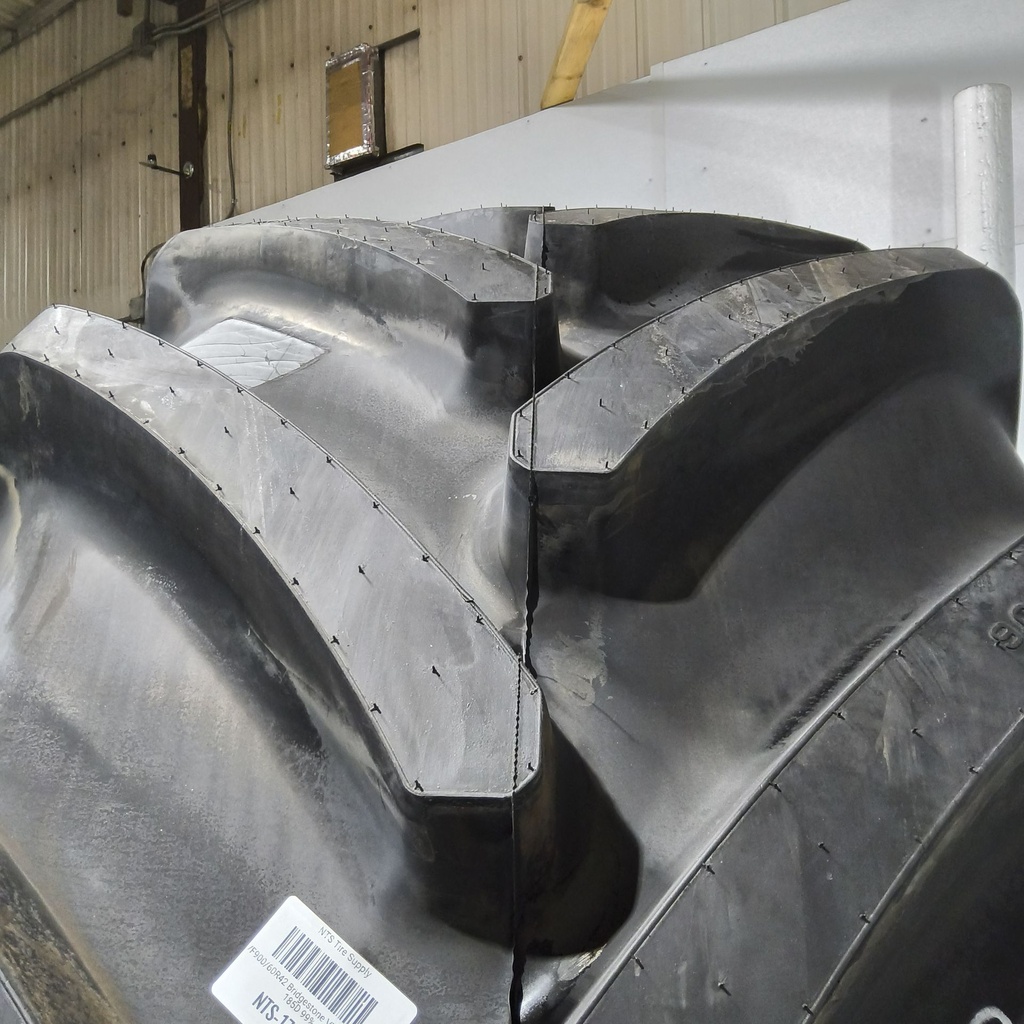 VF900/60R42 Bridgestone VT-TRACTOR 185D 99%