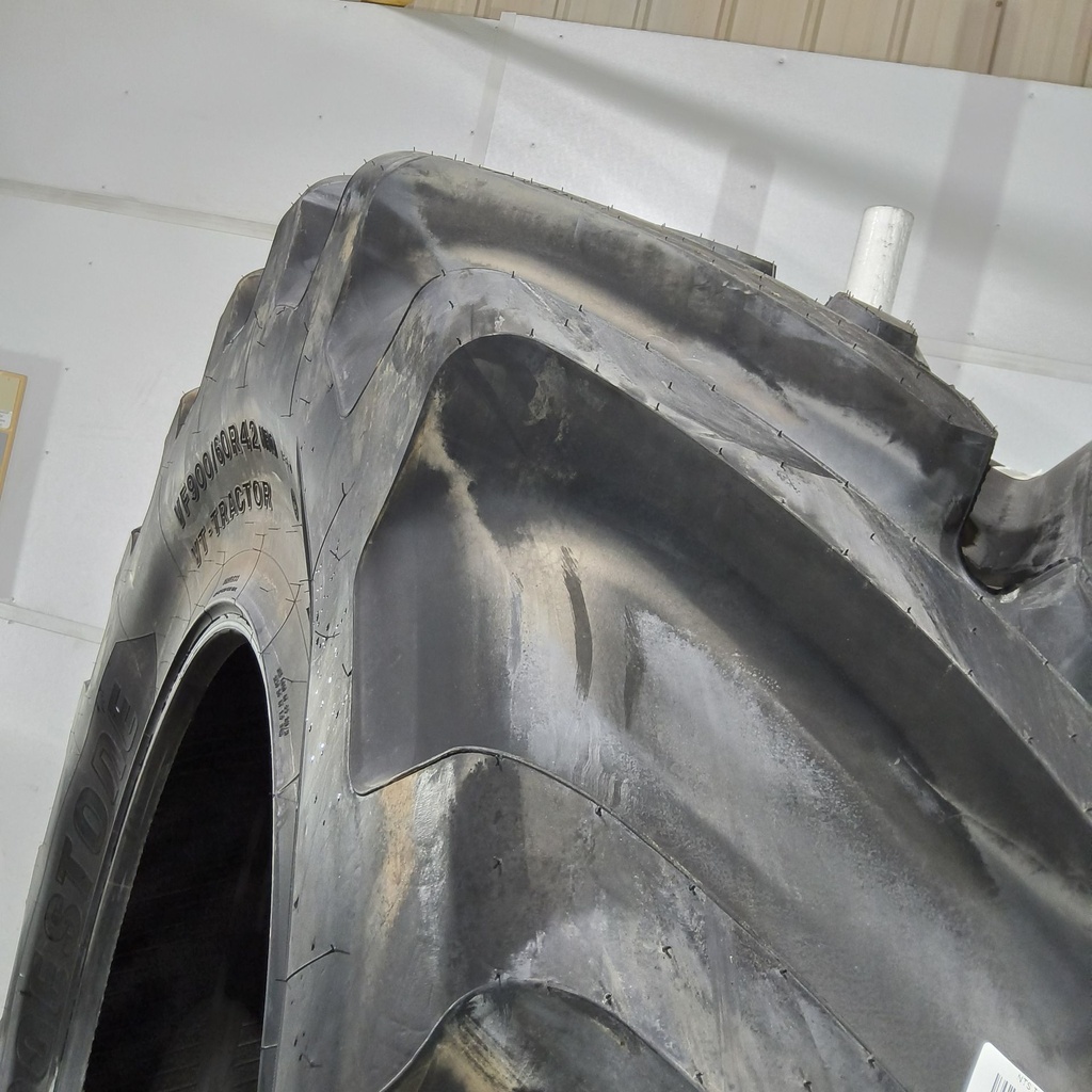 VF900/60R42 Bridgestone VT-TRACTOR 185D 99%