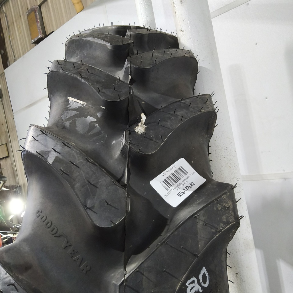 320/105R54 Goodyear Farm Ultra Sprayer R-1 166B 99%