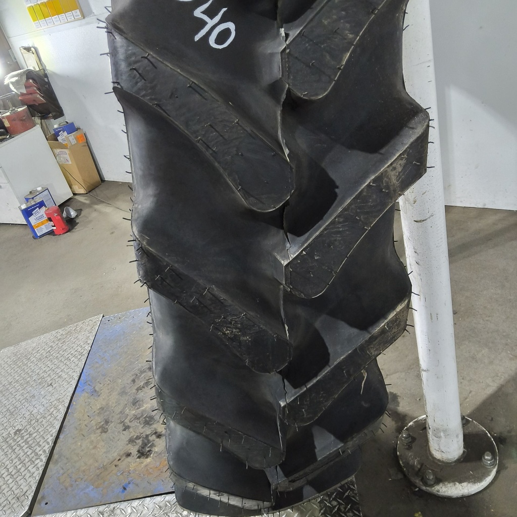 320/105R54 Goodyear Farm Ultra Sprayer R-1 166B 99%