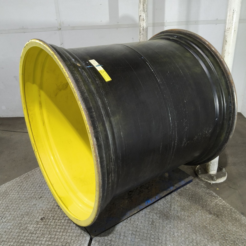 44"W x 46"D, John Deere Yellow 12-Hole Stub Disc , -9.5" Offset