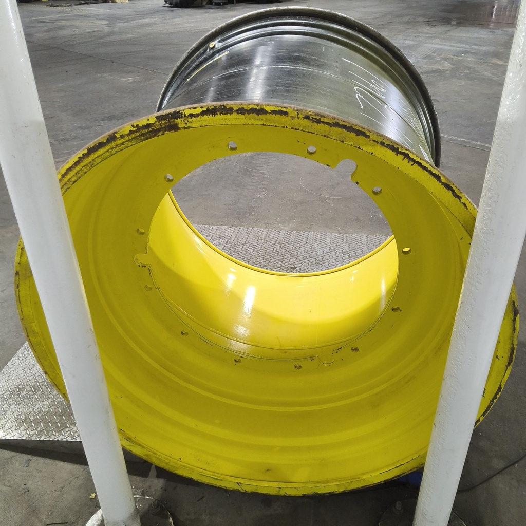 44"W x 46"D, John Deere Yellow 12-Hole Stub Disc , -9.5" Offset