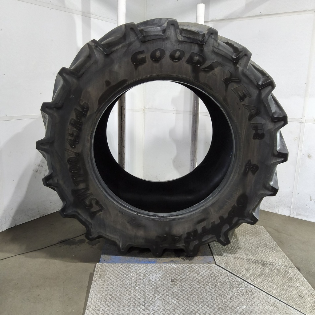 LSW1100/45R46 Goodyear Farm Optitrac R-1W 181D 90%
