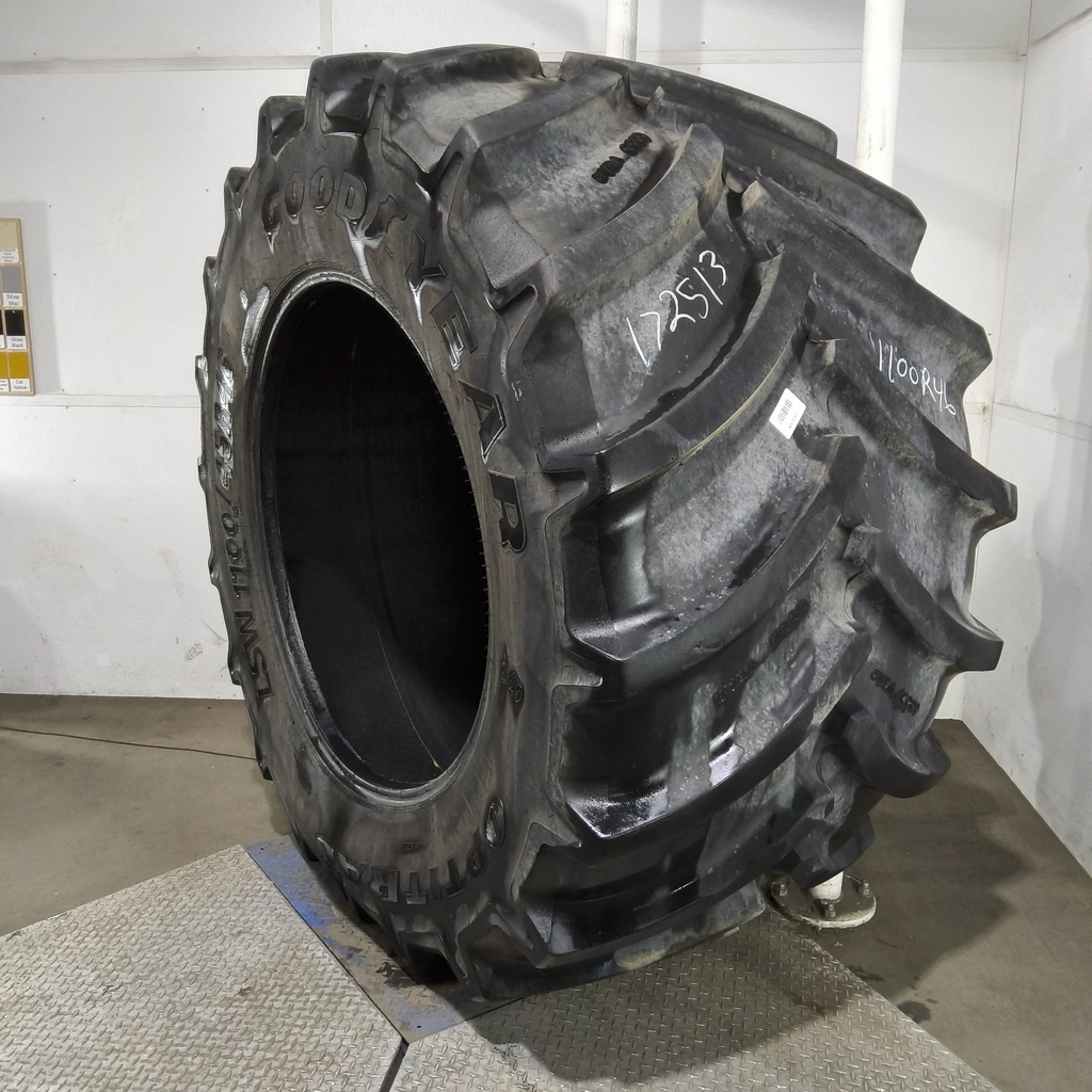 LSW1100/45R46 Goodyear Farm Optitrac R-1W 181D 90%
