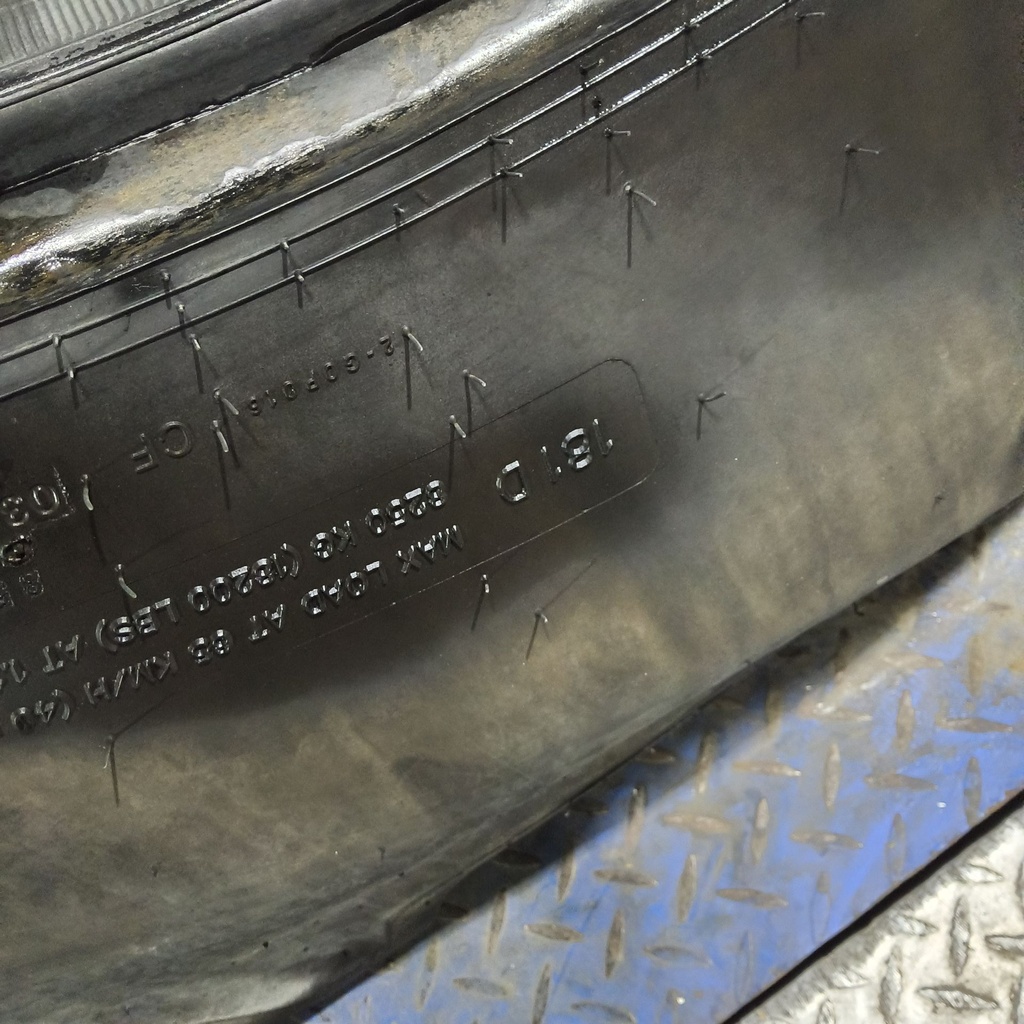 LSW1100/45R46 Goodyear Farm Optitrac R-1W 181D 90%