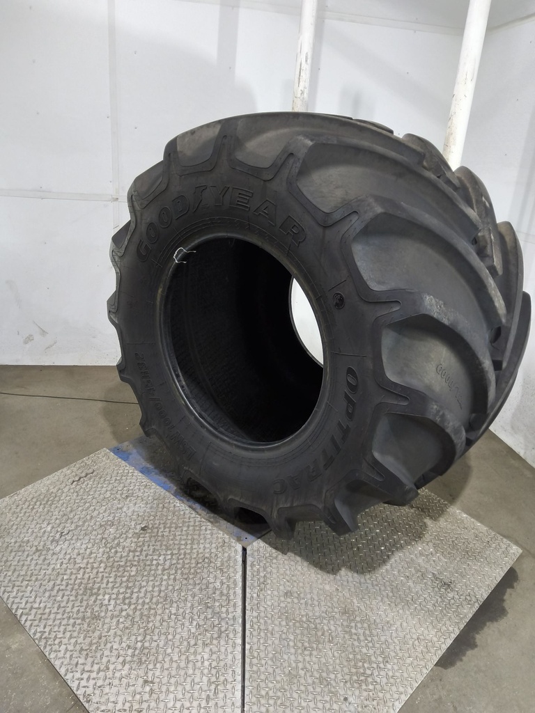 LSW1000/45R32 Goodyear Farm Optitrac R-1W 184D 90%