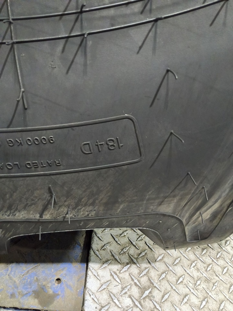 LSW1000/45R32 Goodyear Farm Optitrac R-1W 184D 90%