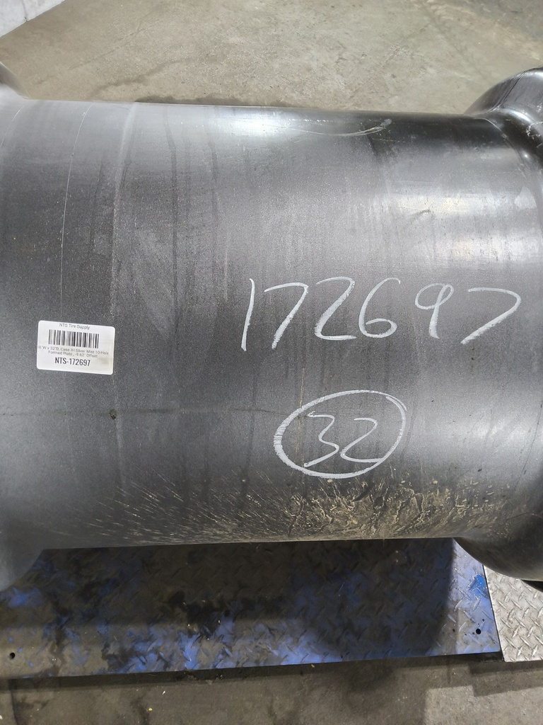36"W x 32"D, Case IH Silver Mist 10-Hole Formed Plate , -9.62" Offset