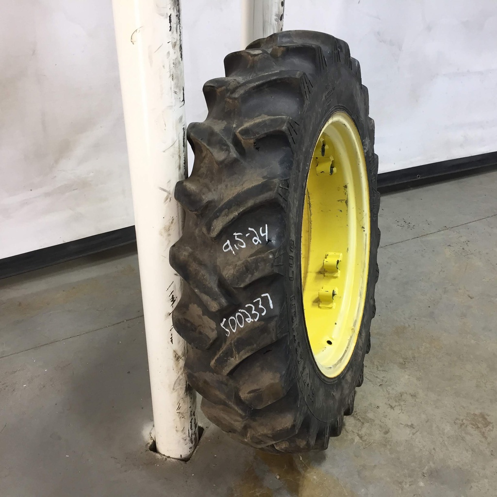 9.5/-24 Titan Farm Hi Traction Lug R-1 on John Deere Yellow 8-Hole Rim with Clamp/Loop Style (groups of 2 bolts) 60%