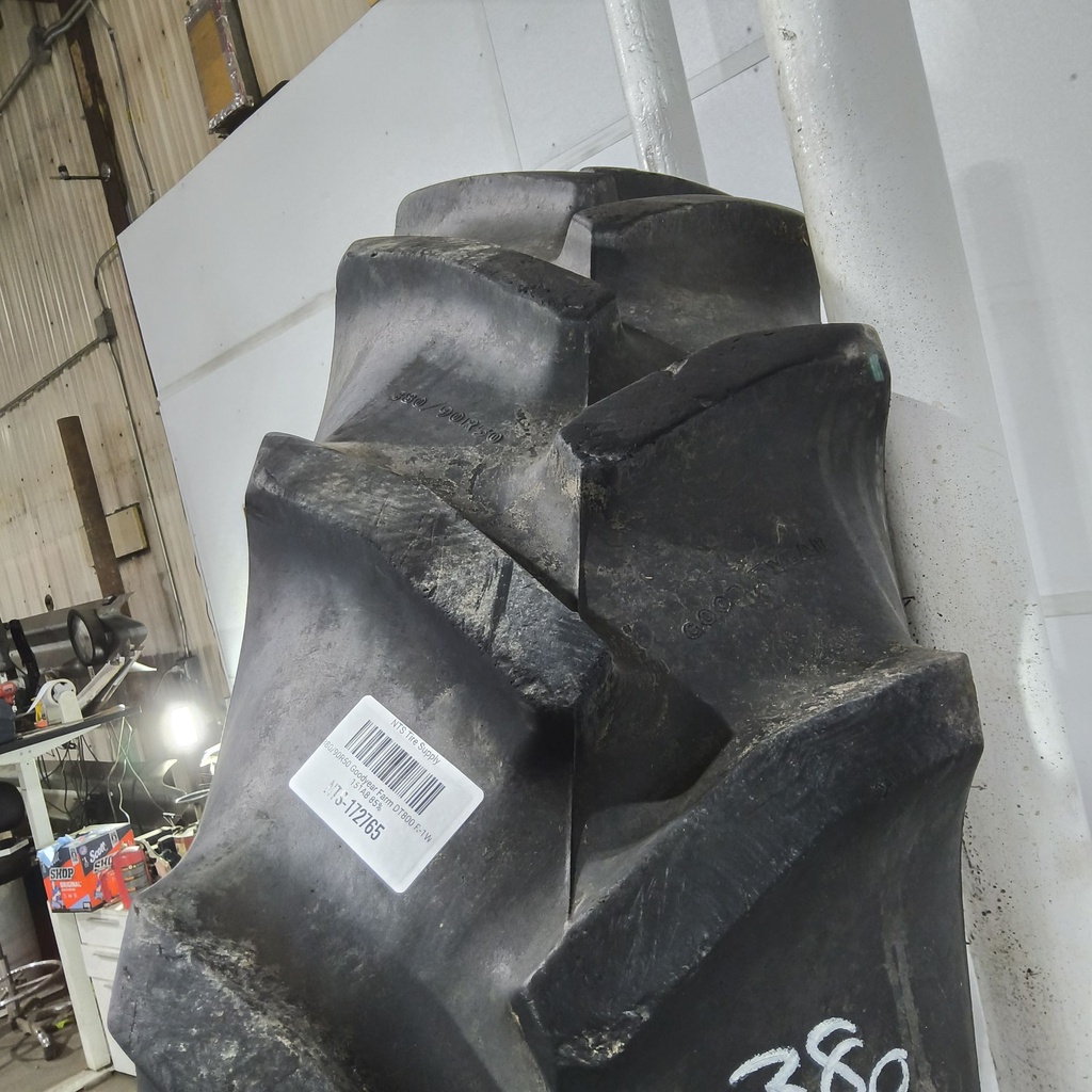 380/90R50 Goodyear Farm DT800 R-1W 151A8 85%