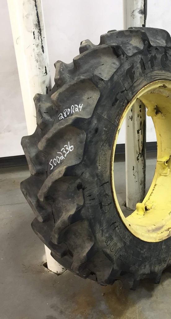 280/85R24 Firestone Performer 85 R-1W 115 D 70%