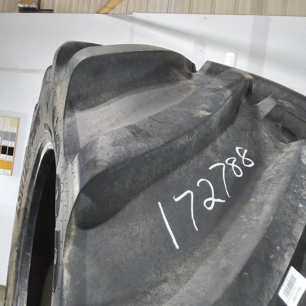LSW1250/35R46 Goodyear Farm Custom Flo Grip R-2 195B 85%