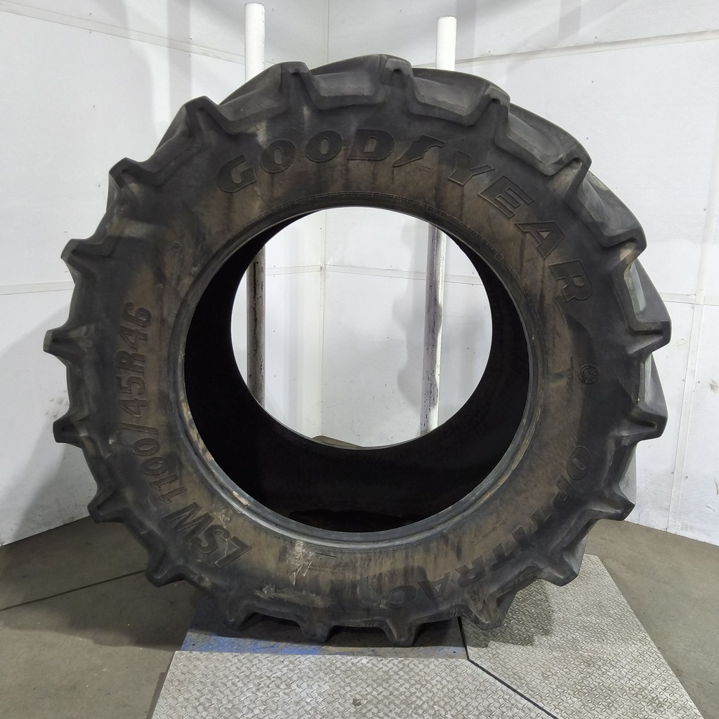 LSW1100/45R46 Goodyear Farm Optitrac R-1W 181D 80%