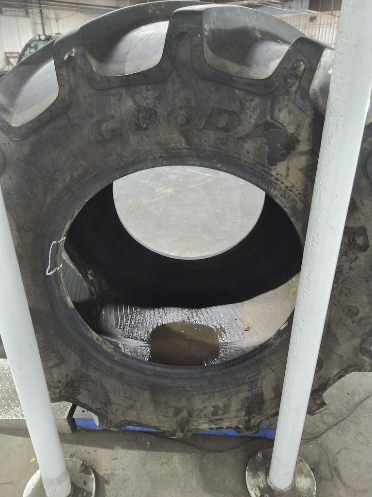 LSW1000/45R32 Goodyear Farm Optitrac R-1W 184D 90%