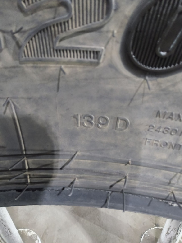 420/85R28 Goodyear Farm Optitrac R-1W 139D 85%