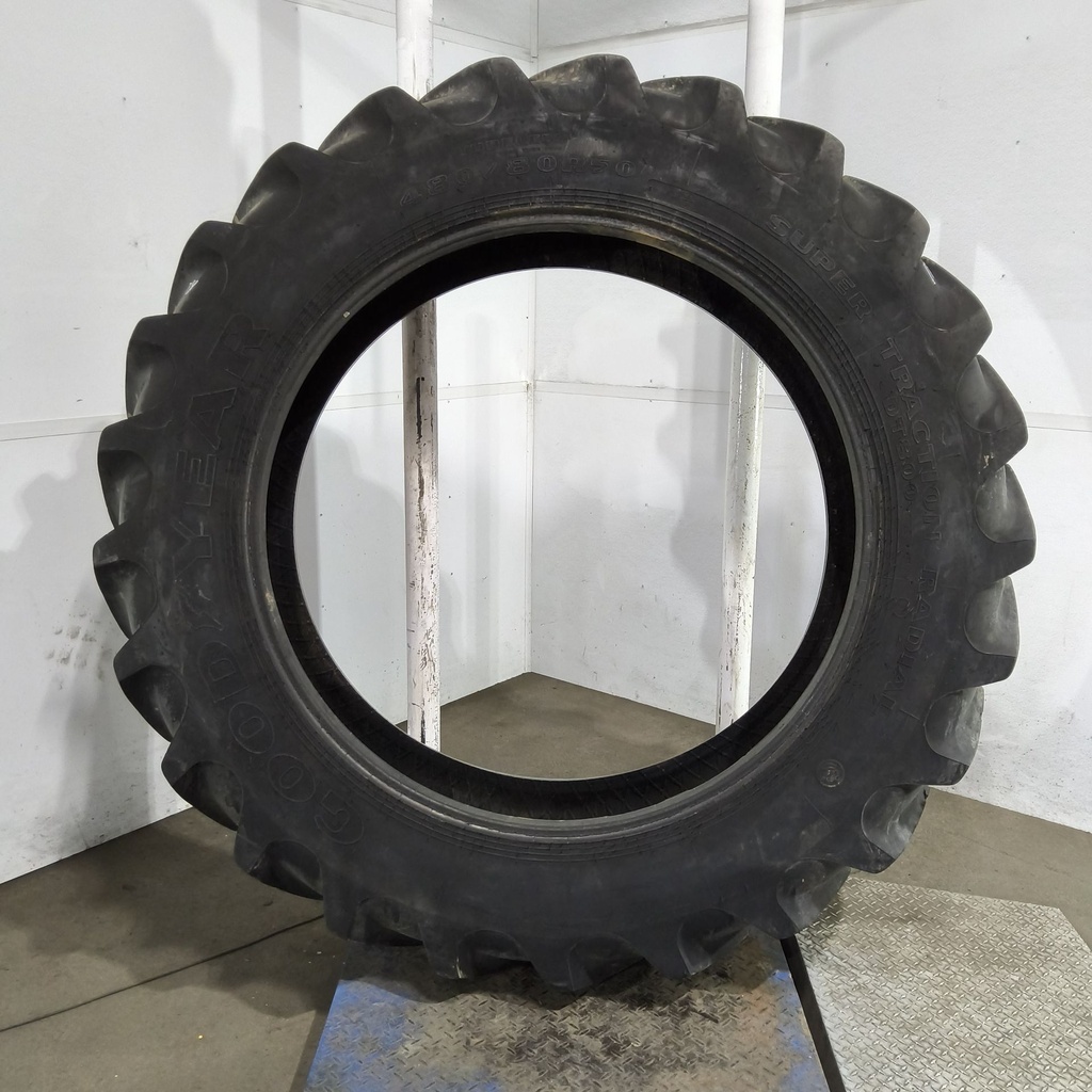 480/80R50 Goodyear Farm DT800 Super Traction R-1W 159A8 90%