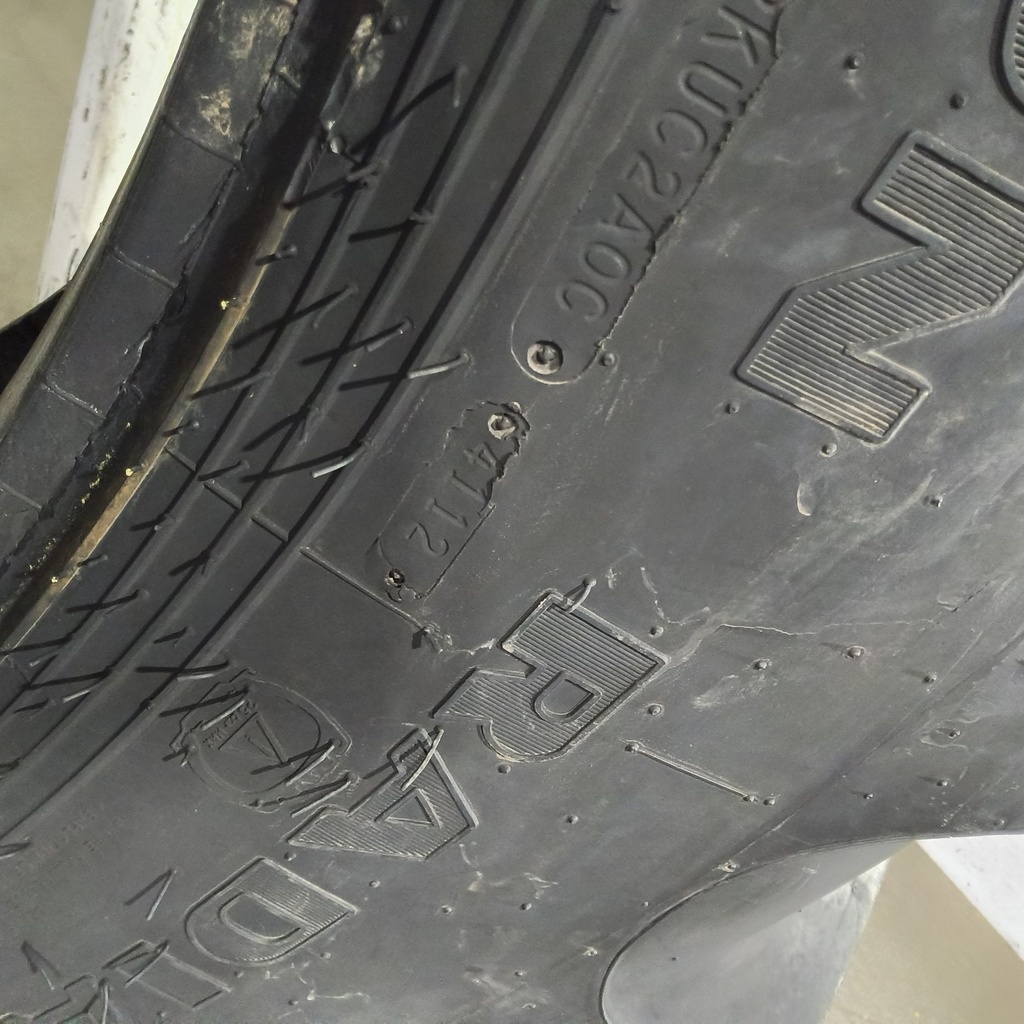 480/80R50 Goodyear Farm DT800 Super Traction R-1W 159A8 90%