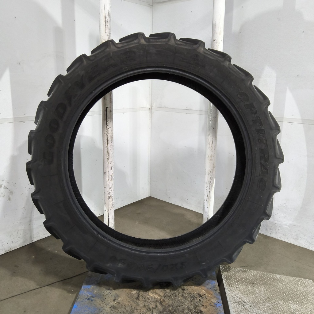 320/90R50 Goodyear Farm Optitrac R-1W 148D 65%