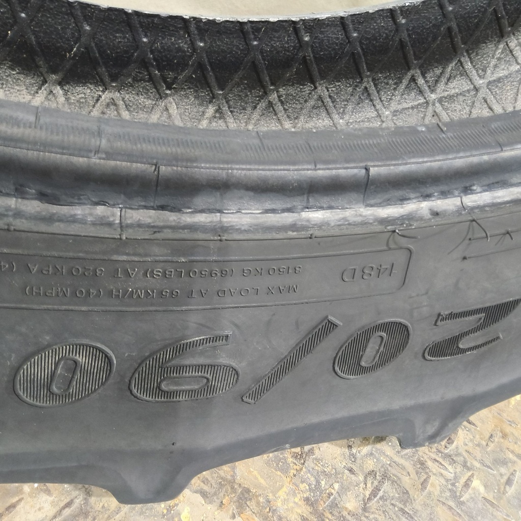 320/90R50 Goodyear Farm Optitrac R-1W 148D 65%