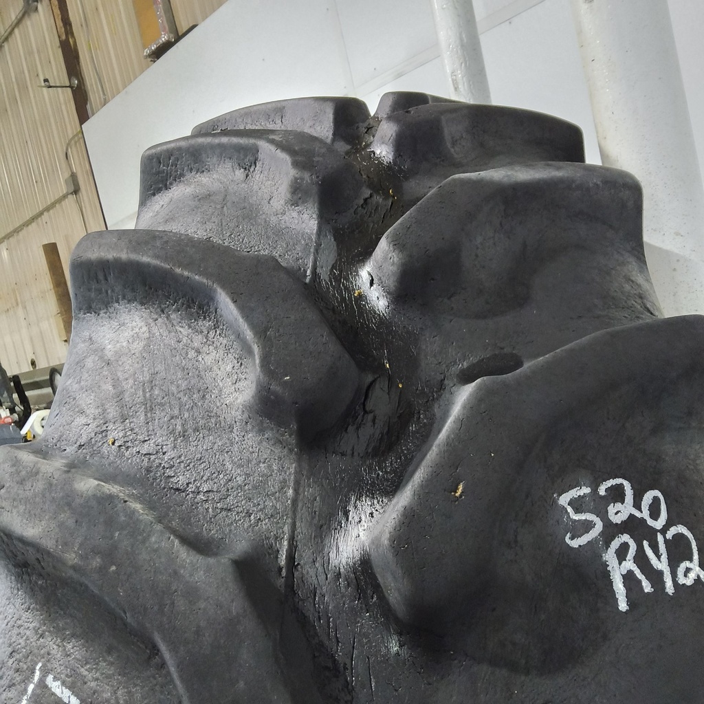 520/85R42 Goodyear Farm UltraTorque Radial R-1 162A8 70%