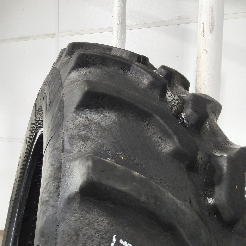 520/85R42 Goodyear Farm UltraTorque Radial R-1 162A8 70%