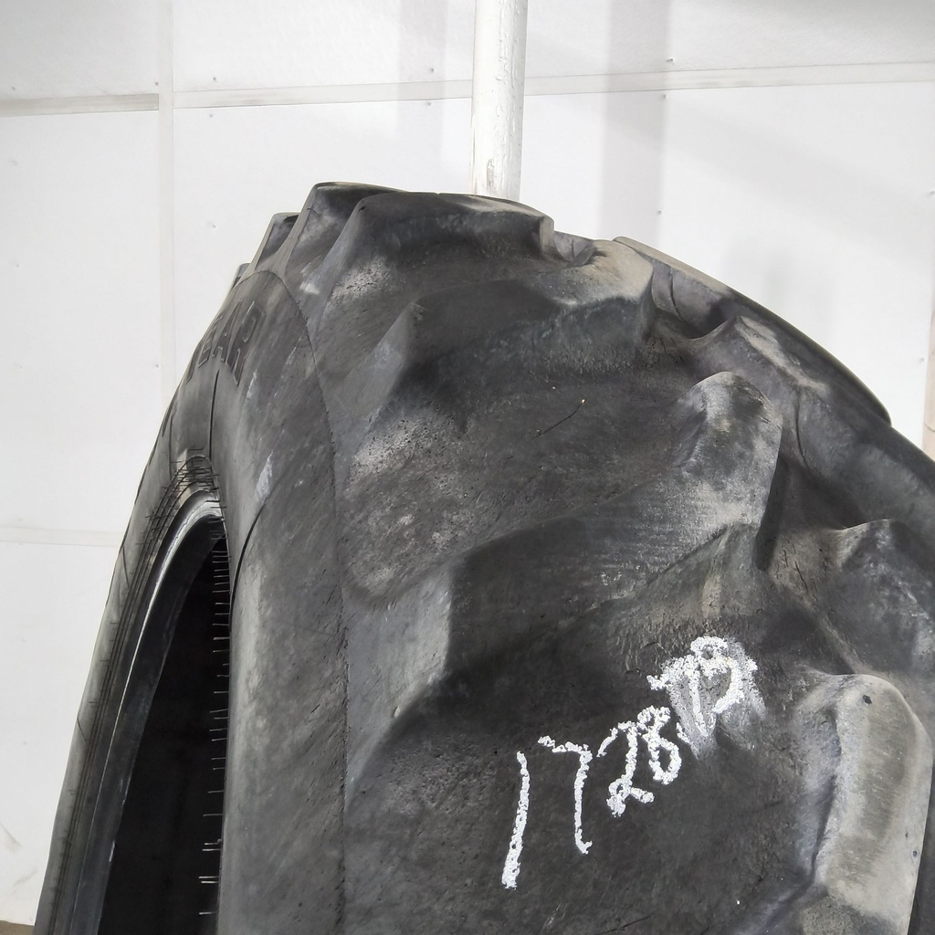 520/85R42 Goodyear Farm UltraTorque Radial R-1 162A8 70%