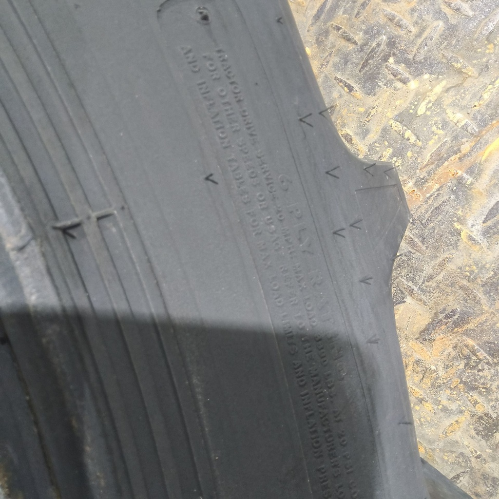 15.5-38 Kelly-Springfield Power Mark 2000 R-1 C (6 Ply), 99%