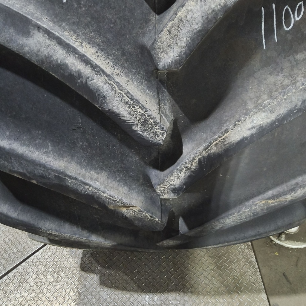 LSW1100/45R46 Goodyear Farm Optitrac R-1W 181D 85%