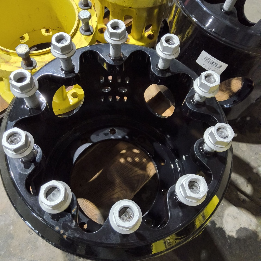 10 to 10-Hole 16"L FWD Spacer, Gloss Black