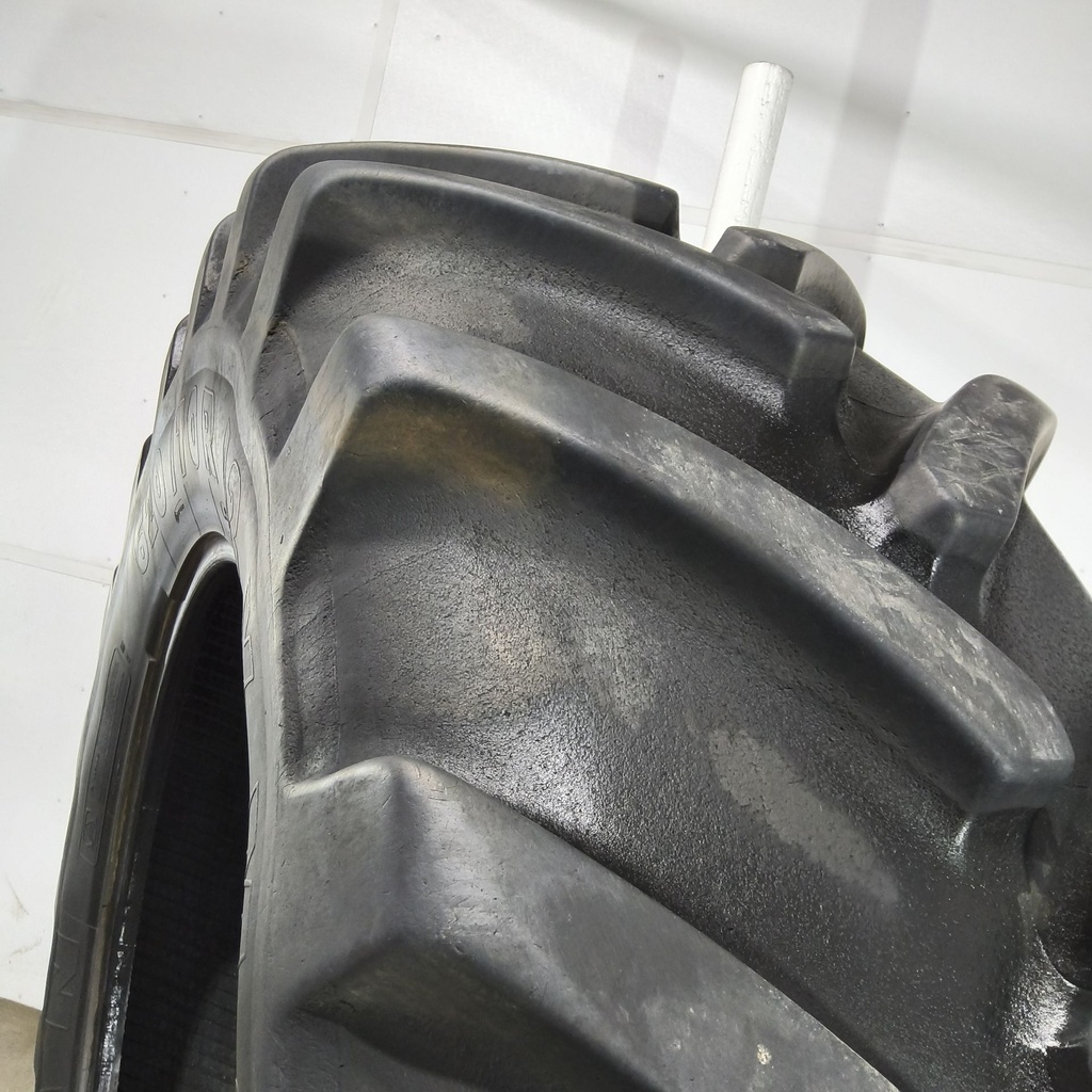 620/70R42 Michelin XM28 R-1W 160B 75%