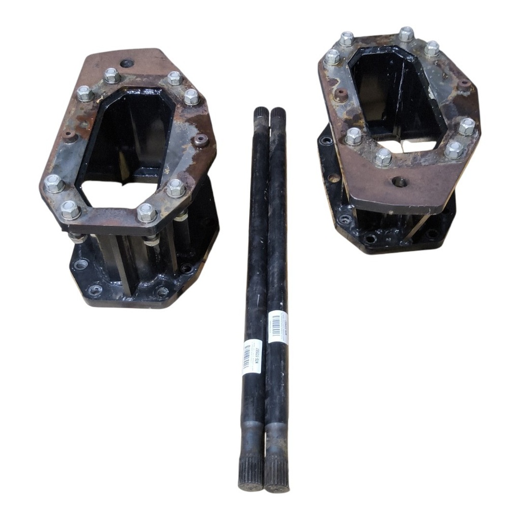 10.5"L Combine Frame Extension for Case-IH Combine 7010*/7120* Series ("E" Std 22/22 spline drive shafts), Black