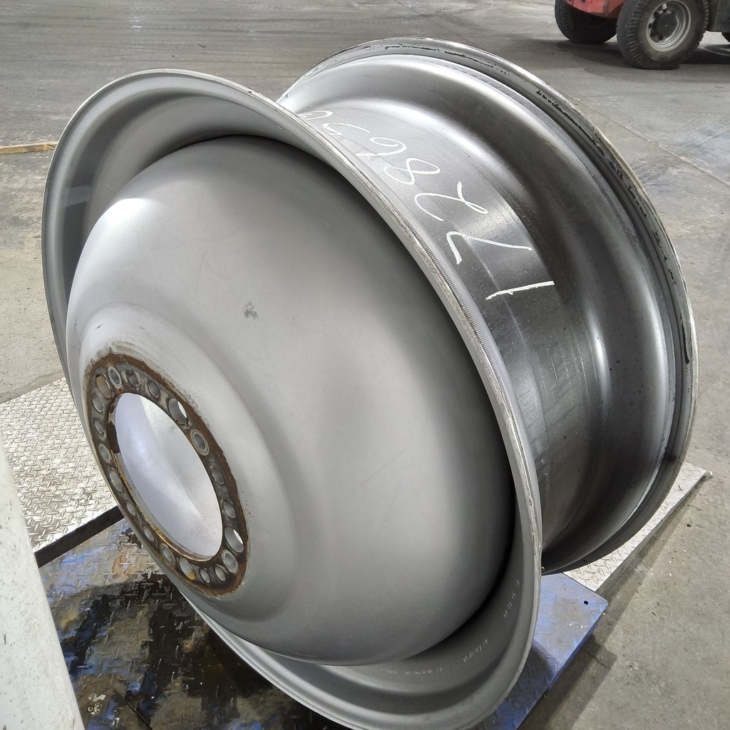 18"W x 42"D, Case IH Silver Mist 20-Hole Dolly Dual , -15.12" Offset