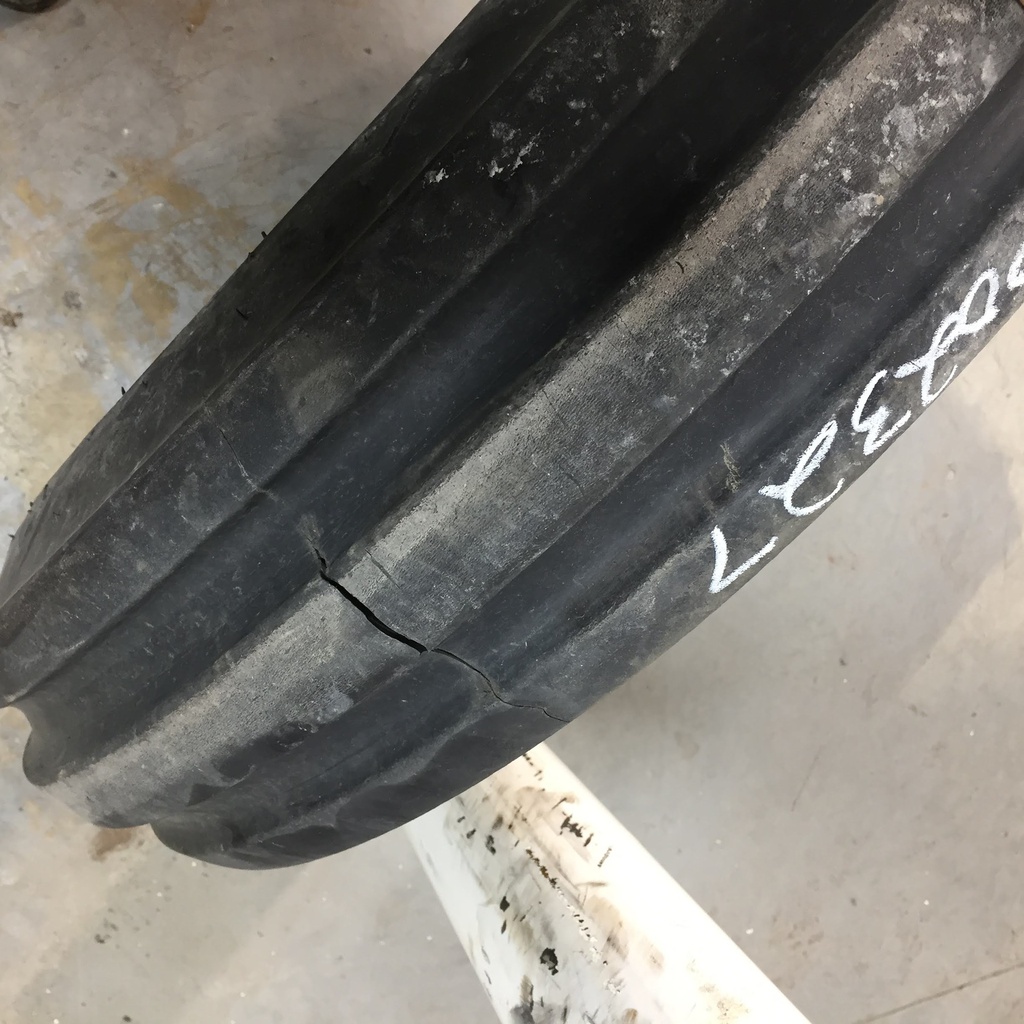 7.50/-16 Firestone Champion Guide Grip 3-Rib F-2, D (8 Ply) 65%