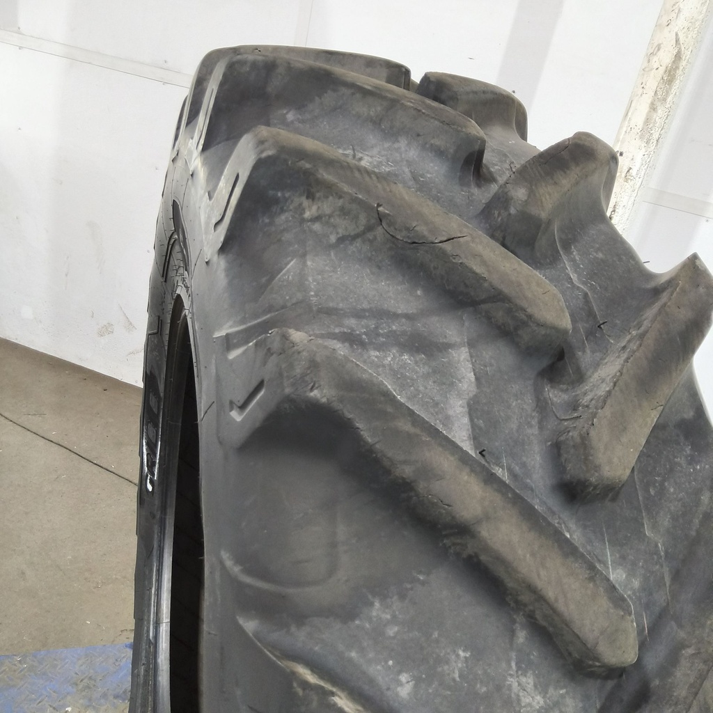420/85R28 Michelin AgriBib 2 R-1W 144A8/144B 70%