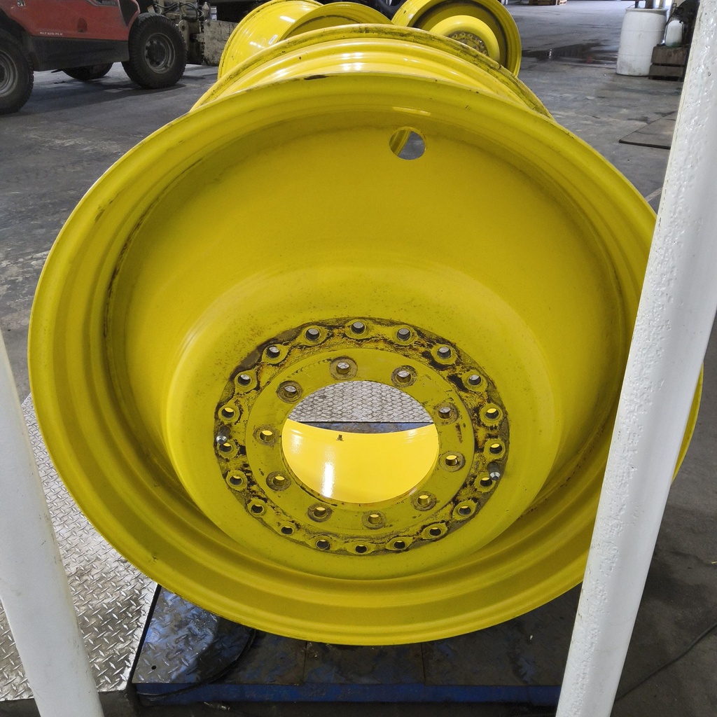 30"W x 46"D, John Deere Yellow 10-Hole Straddle Dual - Inside Main , -19.38" Offset