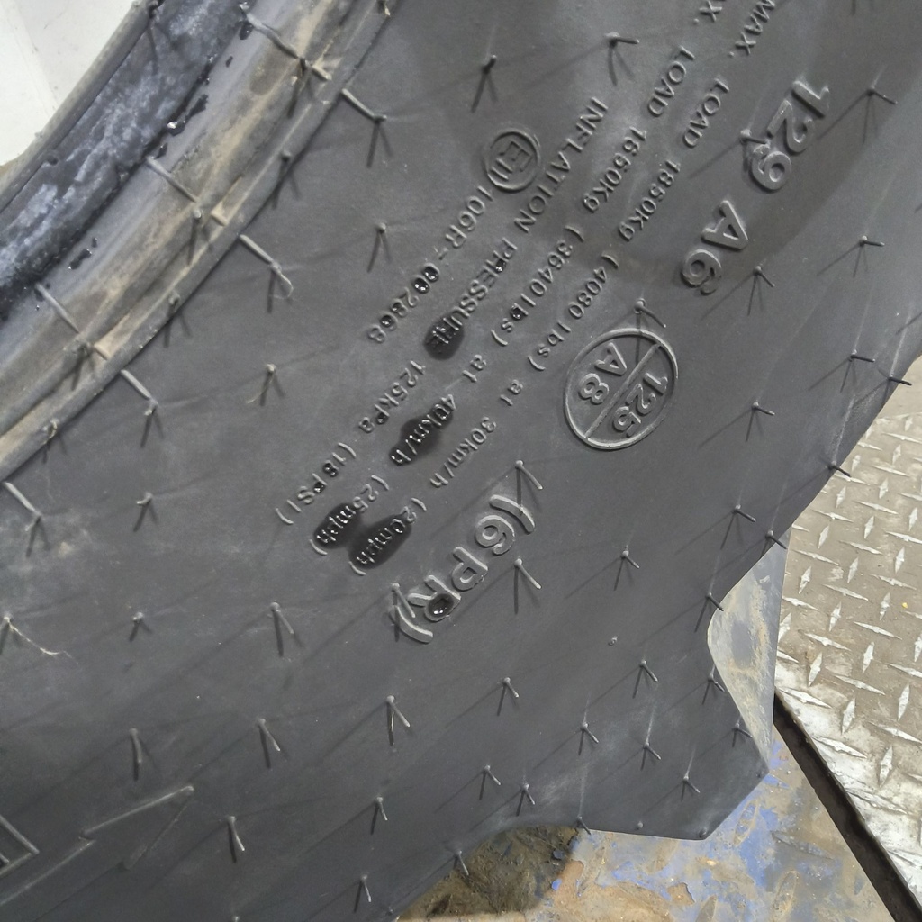 16.9-28 Galaxy Agri-Trac II R-1 C (6 Ply), 90%