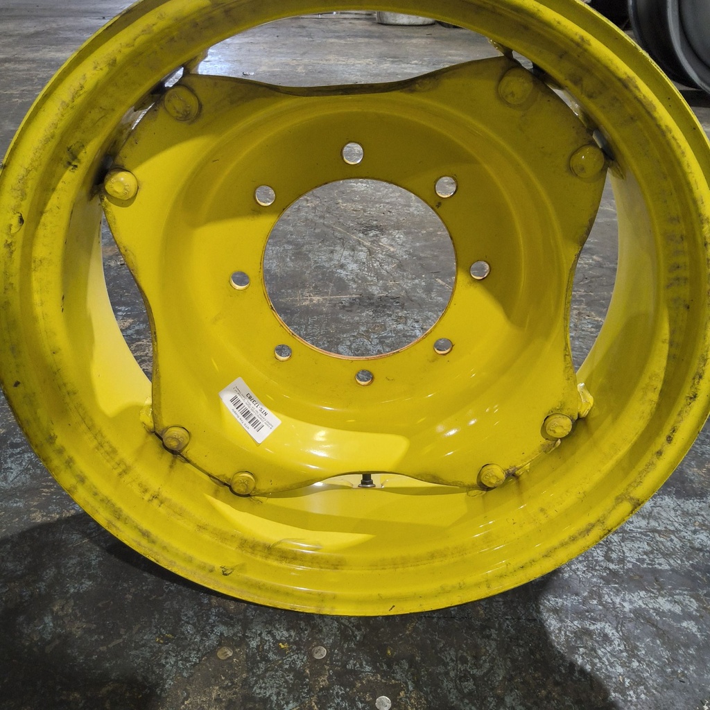 8-Hole Clamp/Loop Style (groups of 2 bolts) Center for 24" Rim, John Deere Yellow