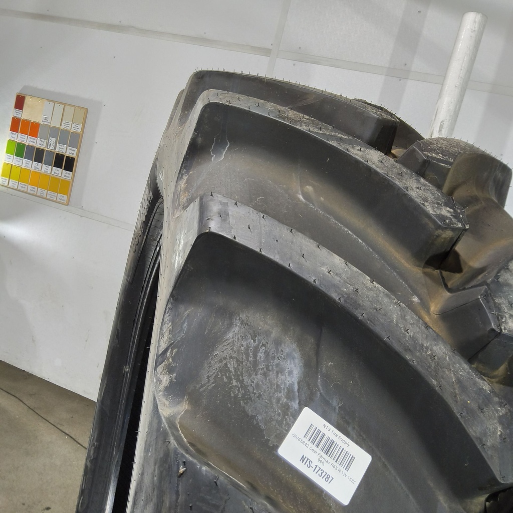 650/65R42 Ceat Farmax R65 R-1W 158D 99%