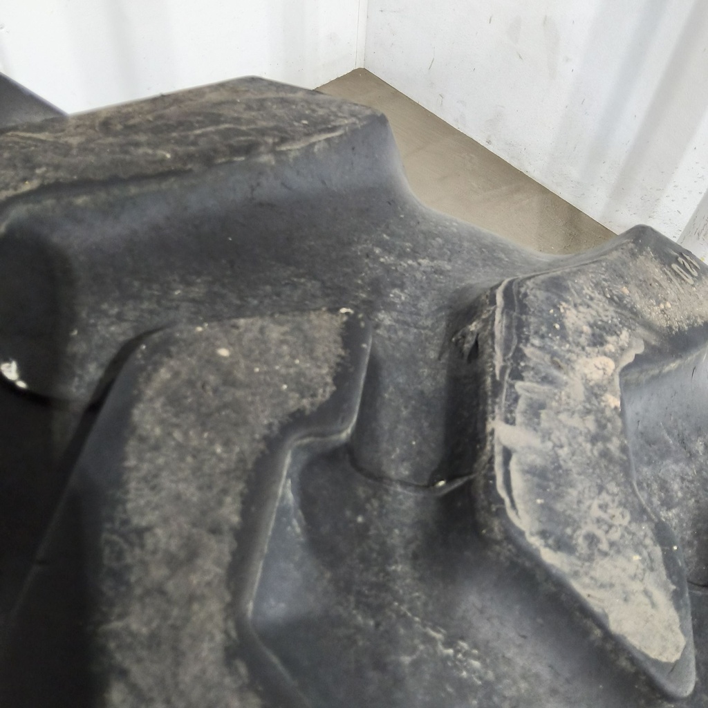 420/70-24 Firestone All Traction Utility R-4 C (6 Ply), 85%