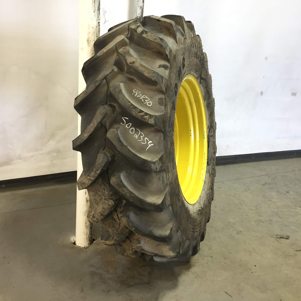 480/80R30 Firestone Radial All Traction DT R-1W on John Deere Yellow 8-Hole Waffle Wheel (Groups of 2 bolts) 95%