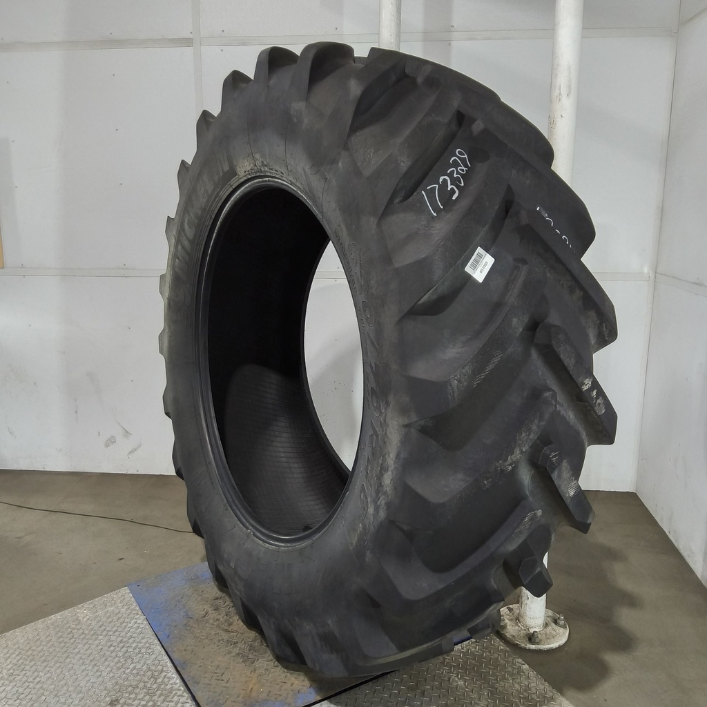 620/70R46 Michelin MachXBib R-1W 162D 90%