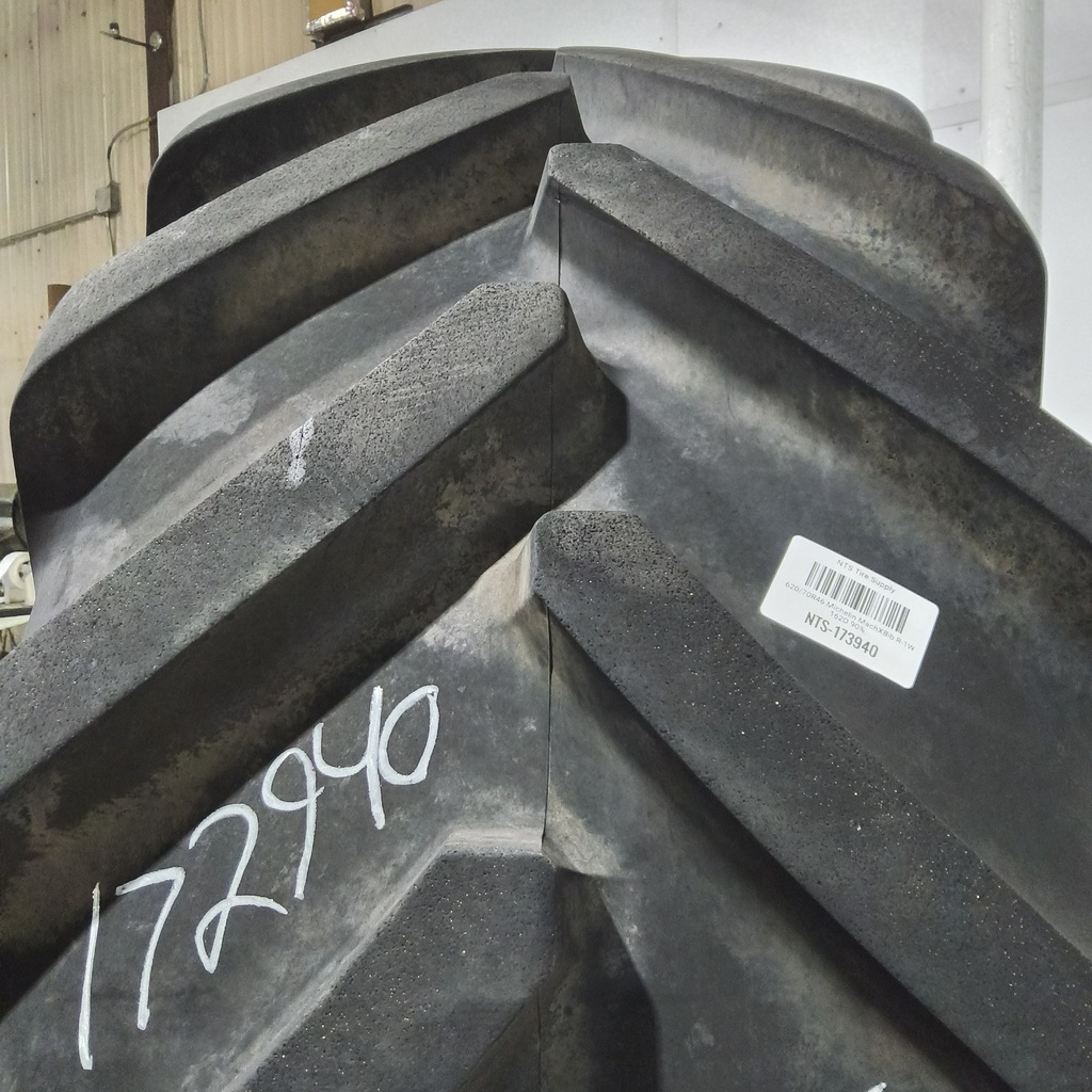 620/70R46 Michelin MachXBib R-1W 162D 90%