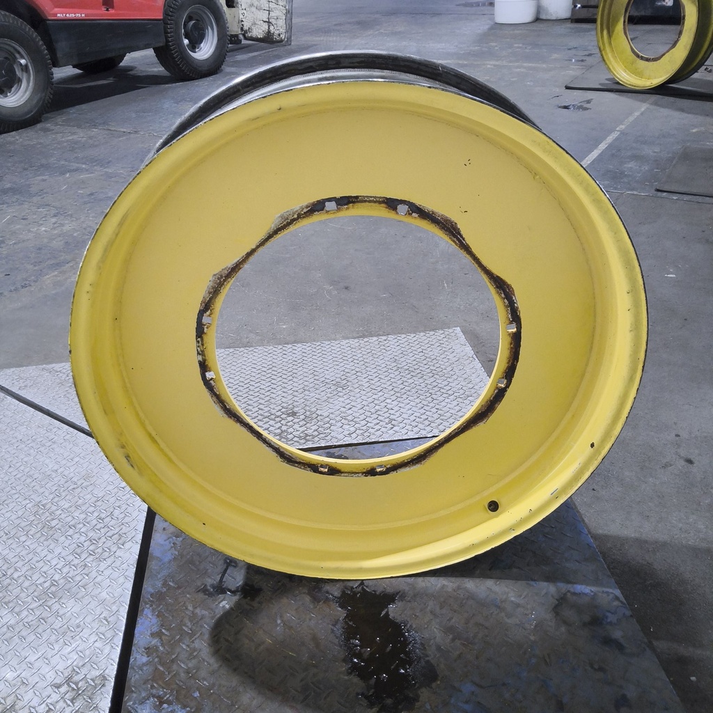 10"W x 38"D, John Deere Yellow 8-Hole Stub Disc (groups of 2 bolts) , 1.12" Offset