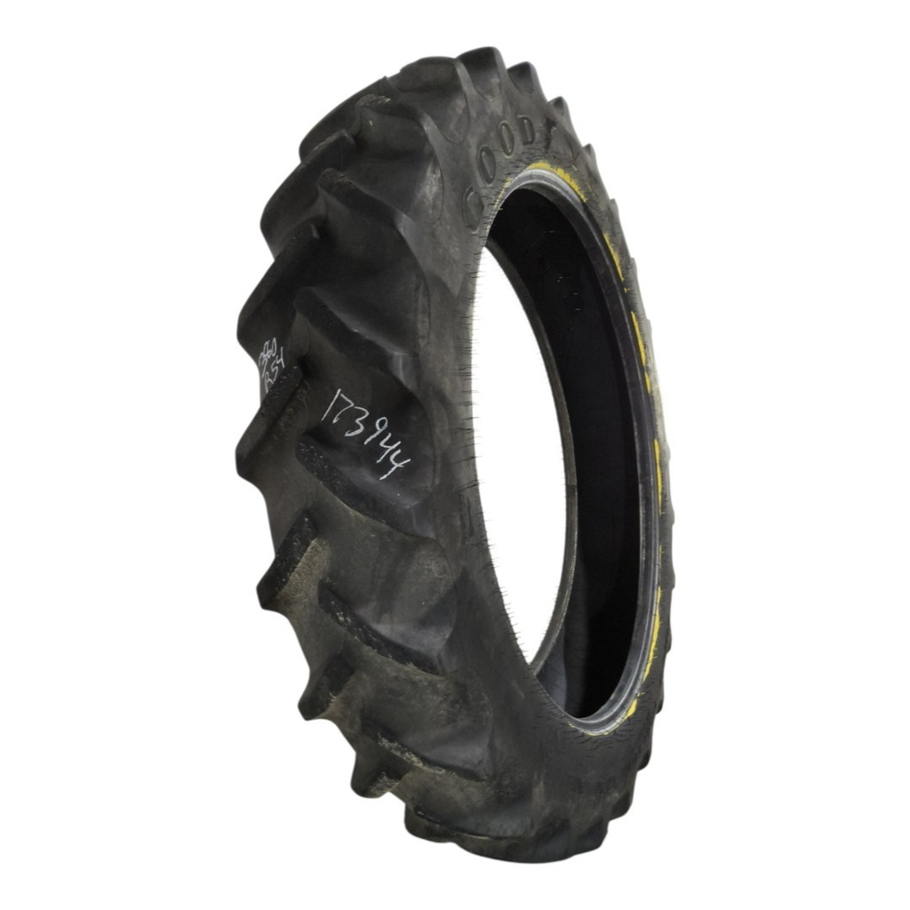 380/90R54 Goodyear Farm DT800 Super Traction R-1W 152B 65%